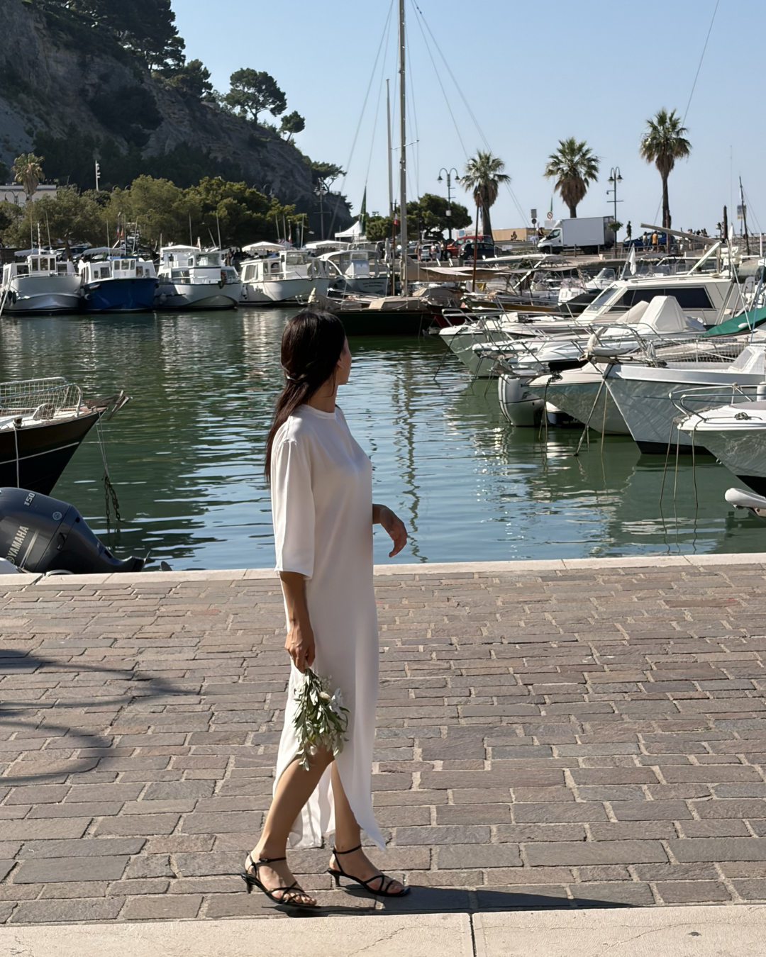 Robe Clara